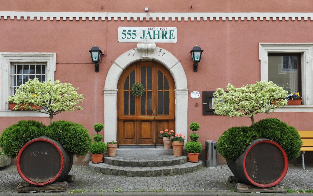 Hotel Gruener Baum Pommersfelden Eksteriør bilde
